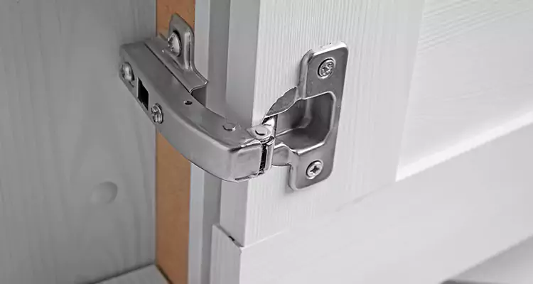 Shower Door Hinge Replacement in Florida Ridge, FL