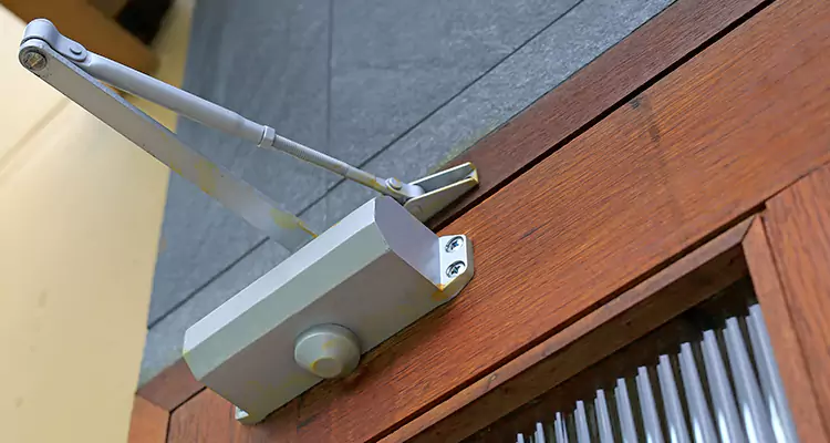 Automatic Door Opener Repair in Florida Ridge, FL