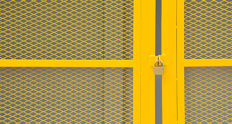 Steel Mesh Screen Door Repair in Florida Ridge, FL