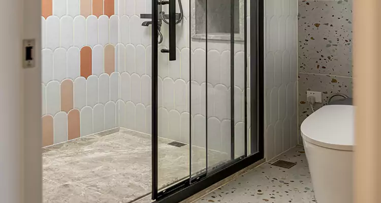 Sliding Shower Door Repair in Florida Ridge, FL