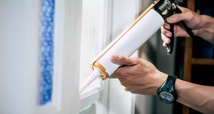 Windows Leaking Air Repair in Florida Ridge, FL