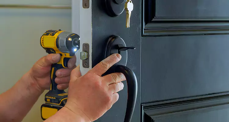 Comprehensive Door Lock Repair Services in Florida Ridge, FL