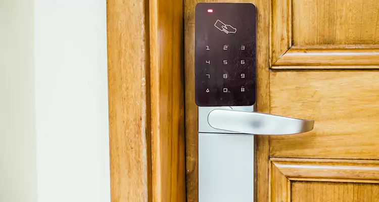 Keyless Hotel Door Locks Repair in Florida Ridge, FL