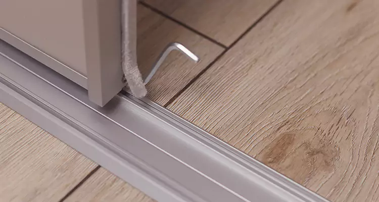 Squeaky Sliding Door Repair in Florida Ridge, FL